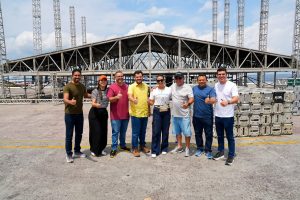 Leia mais sobre o artigo Prefeito Renato Junior vistoria montagem de palco do ‘#SouManaus Passo a Paço 2026’ 